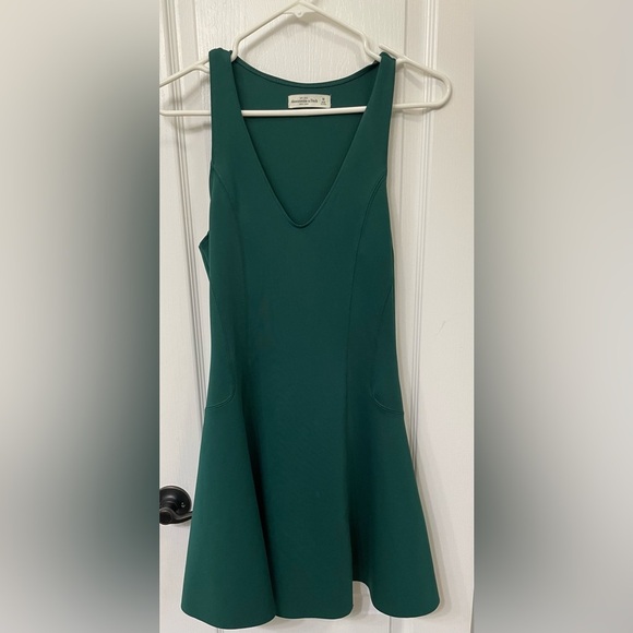 Abercrombie & Fitch Dresses & Skirts - Abercrombie & Fitch Green Dress